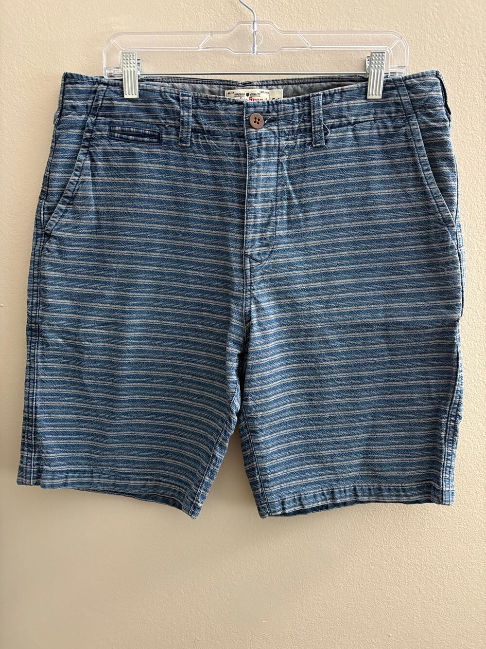 Lucky Brand Men's Chino Shorts Blue Tan Micro Stripe Flat Front Casual Size 34